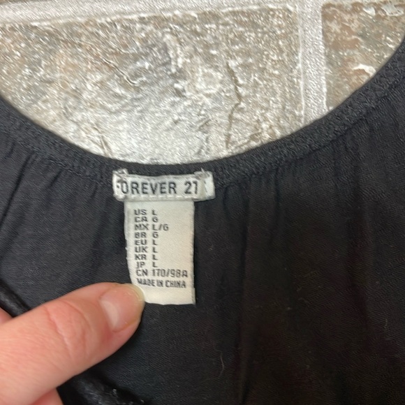 Black Forever21 Tank - Picture 2 of 3